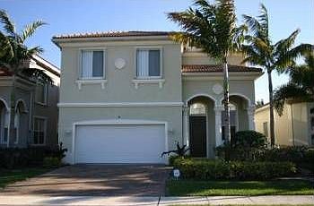 1st image of 35 Country Lake Cir