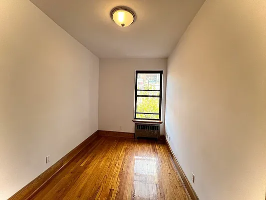 Rented by Oxford Property Group | media 7