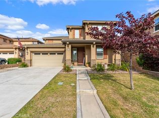 8011 Sea Salt Ave, Fontana, CA 92336