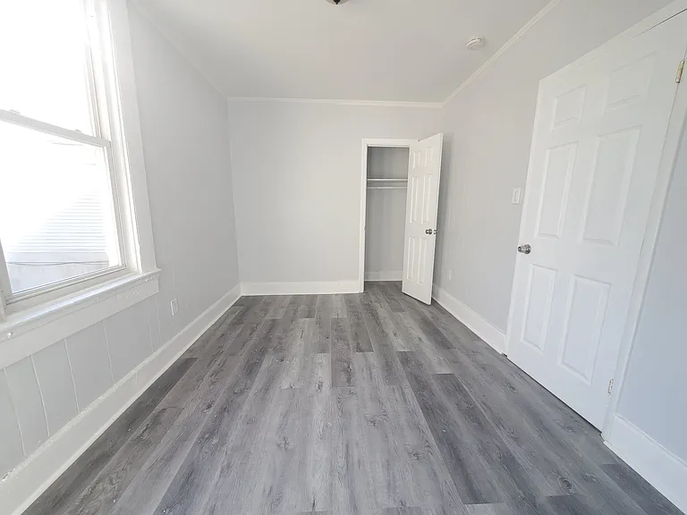 106 Ocean Ave #2L — Photo 4