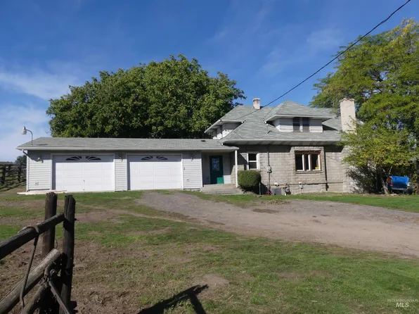 1515 Highland Ave, Clarkston, WA 99403