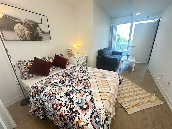 2nd image of 85 Wood St #612A
