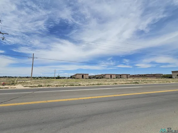 N Sycamore Ave, Roswell, NM 88201