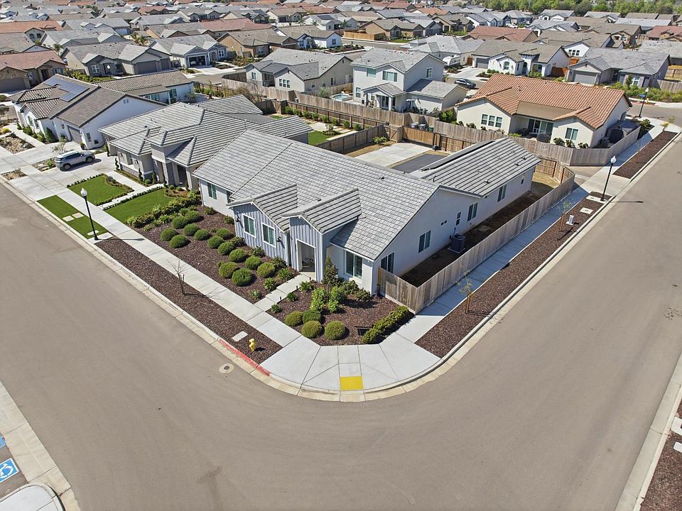 1st image of 2937 22nd Ave