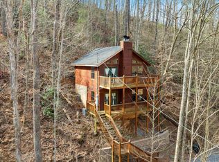 1418 School House Gap Rd House Gap, Sevierville, TN 37876