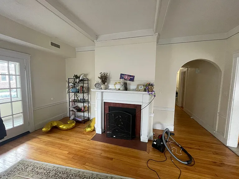 18 Hamilton Rd #4 — Photo 14
