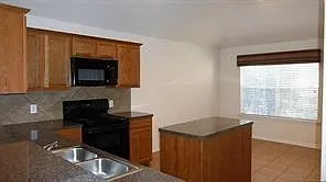 14634 Emerald Cypress Ln — Photo 4