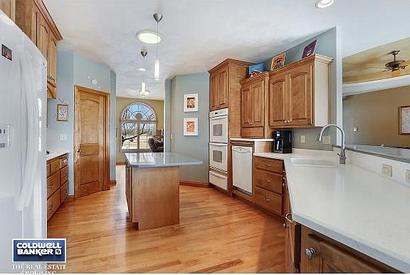 Gourmet Kitchen.