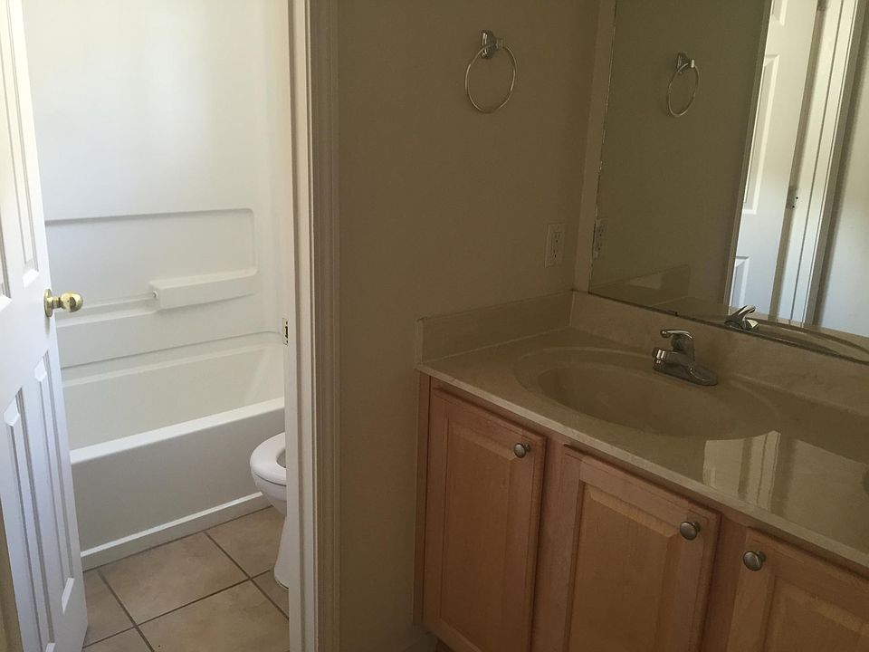 1st image of 1109 Maciel Dr NW