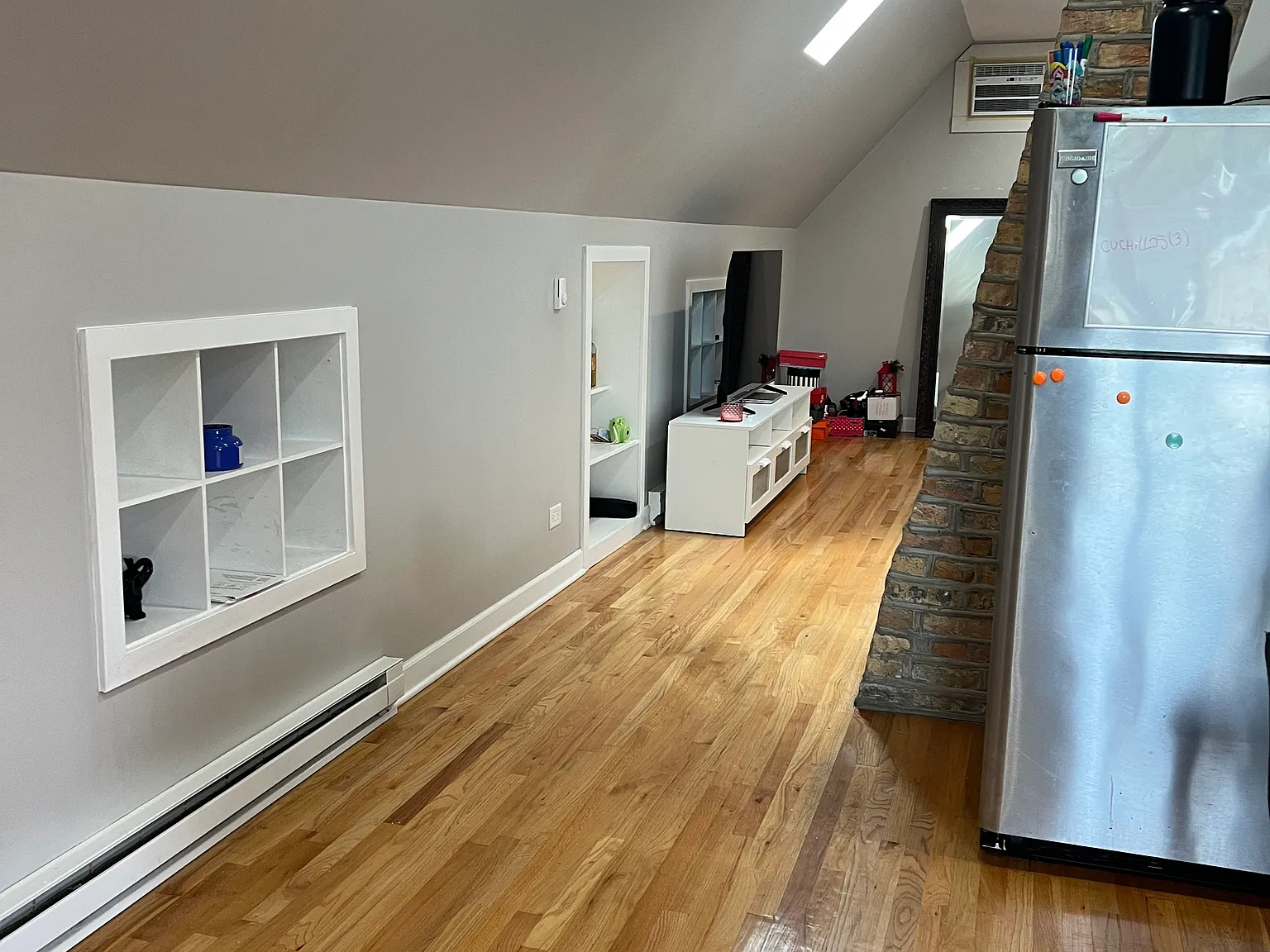 1 bed, 1200 sqft, $1,500 — Photo 3