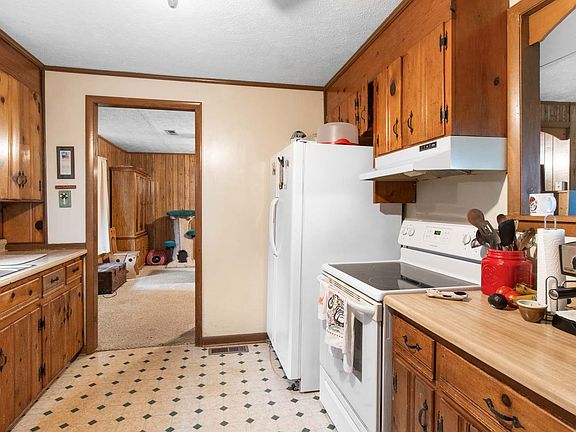 4th image of 1578 Lewisburg Pike