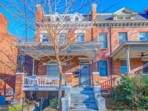 3553 Holmead Pl NW, Washington, DC 20010