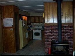 4th image of 13 Stanwood Dr