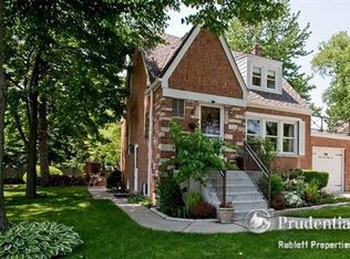 4136 Gilbert Ave, Western Springs, IL 60558