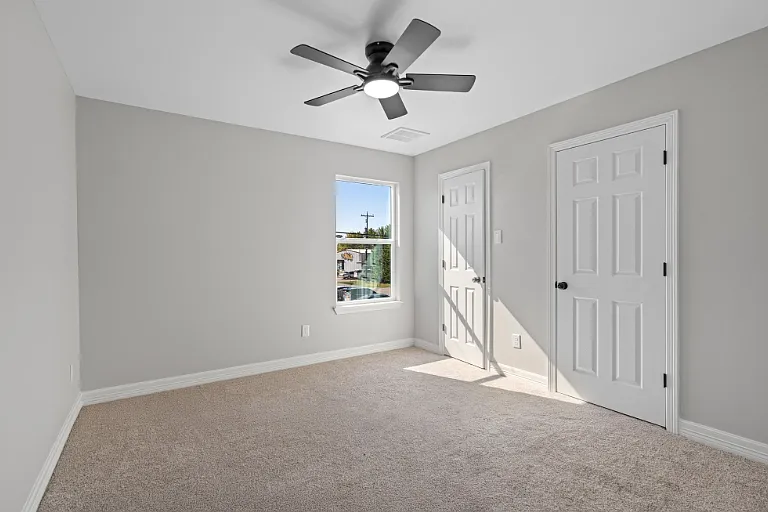 813 Barbara Mae St — Photo 11