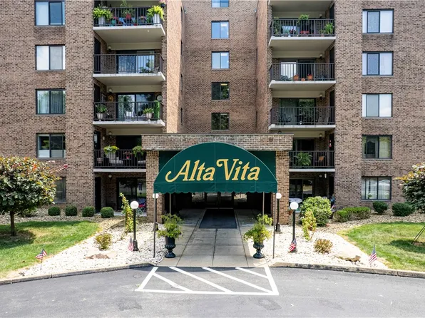 3 Alta Vita Dr #808, Greensburg, PA 15601