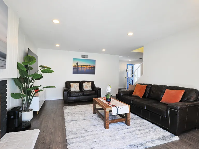 16772 Scotsdale Cir — Photo 12