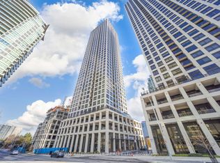 30 Elm Dr E #PENTHOUSE 01, Mississauga, ON L5A 4C3