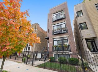 2451 W Thomas St APT 3, Chicago, IL 60622