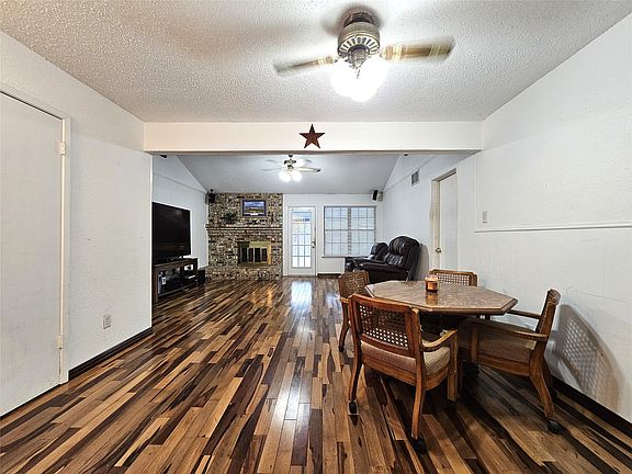 5th image of 6208 Brookside Dr