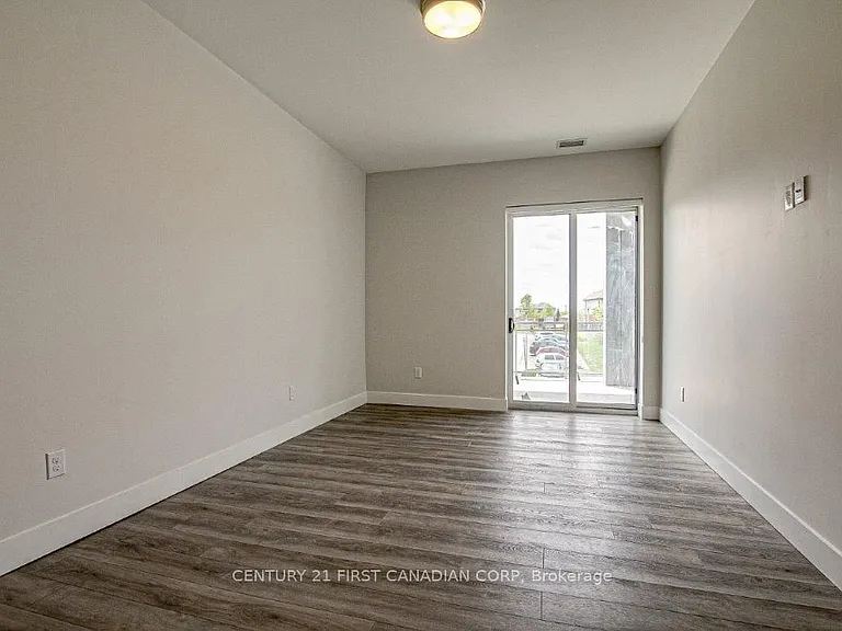 1696 Fiddlehead Pl #305 — Photo 14