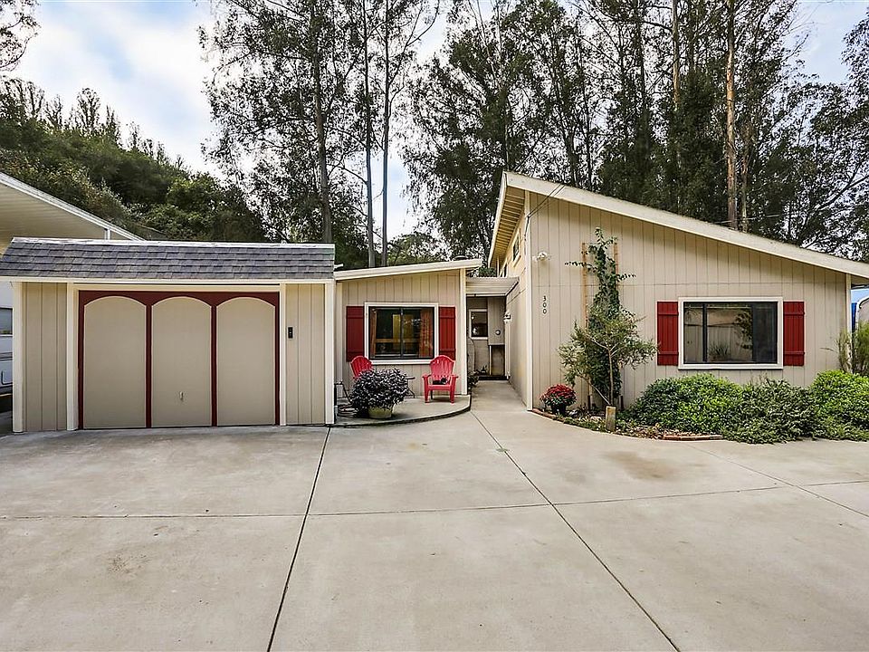 1st image of 300 Carr Ave #B
