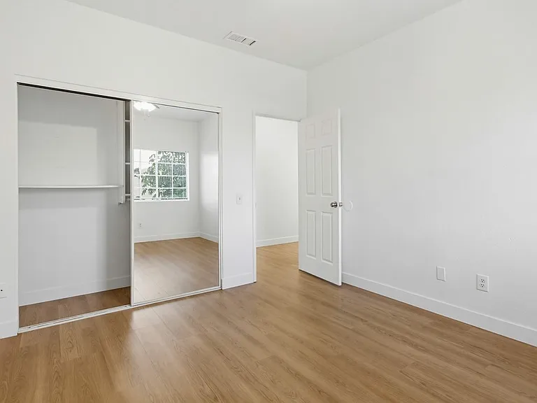 418 W San Marcos Blvd #139 — Photo 25