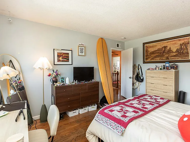 512 Dartmouth Dr — Photo 16