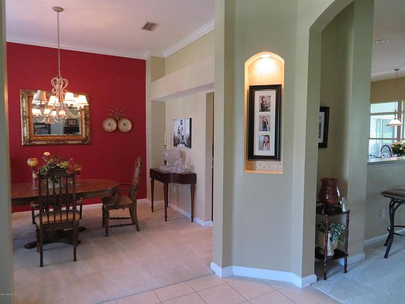 4th image of 2315 W Clovelly Ln