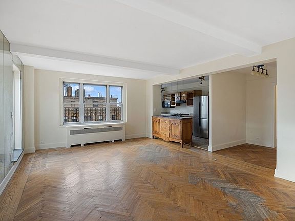 3rd image of 336 W End Ave #17AF