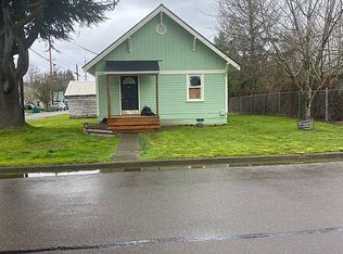 1201 E 11th St, Newberg, OR 97132