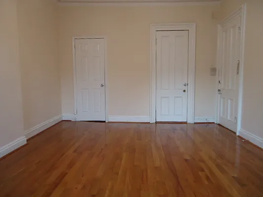 Rented by Hakeem Shahid, LREB | media 111