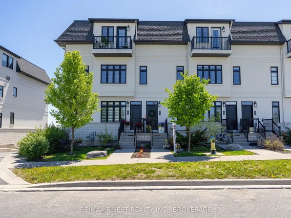1015 Terra Verde Way #201, Kingston, ON K7P 0T8