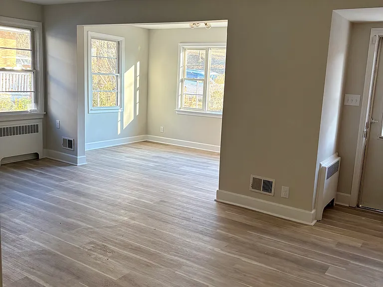 1041 Montgomery St #1041 — Photo 25