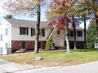 78 Franklin St, Derry, NH 03038