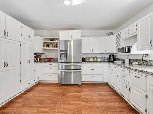 23553 Coyote Holler Rd, Potrero, CA 91963