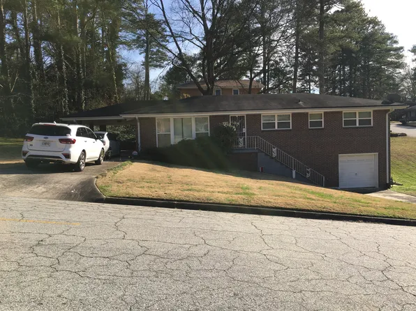 2798 Oldknow Dr NW, Atlanta, GA 30318