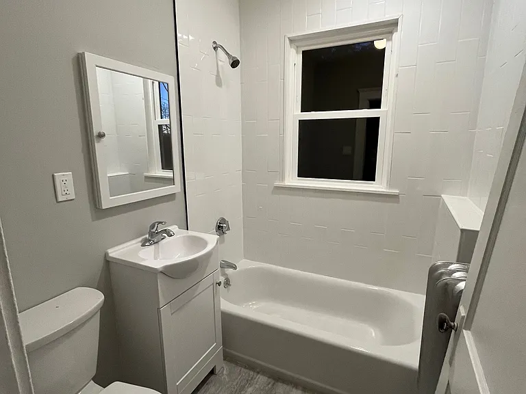 16 Glenside Ave #1R — Photo 21