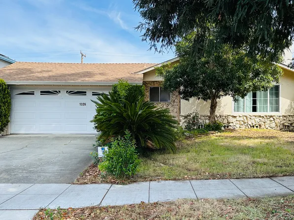 1326 S Stelling Rd, Cupertino, CA 95014