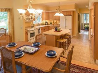 72 Old Stage Rd, Montague, MA 01351