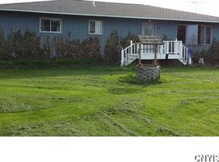 8447 Emerick Rd, Baldwinsville, NY 13027