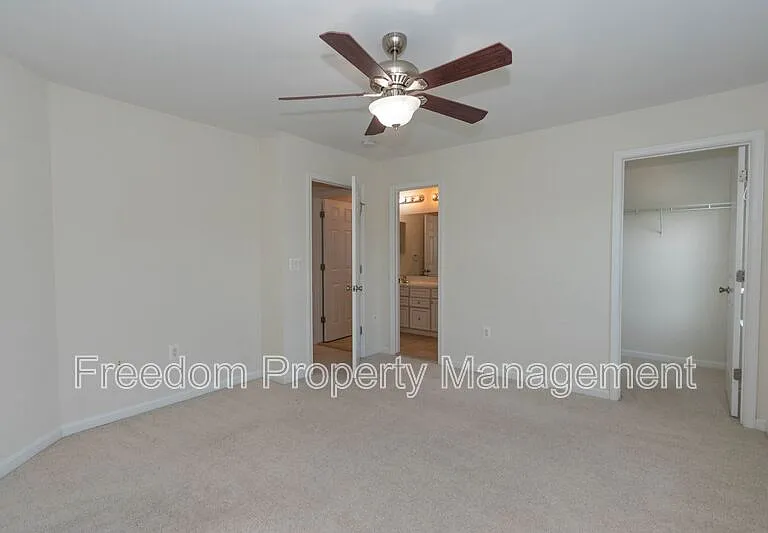 4100 Presidential Hill Loop — Photo 28