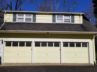 191 Wearimus Rd, Ho Ho Kus, NJ 07423