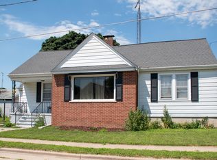 3700 62nd St, Kenosha, WI 53142