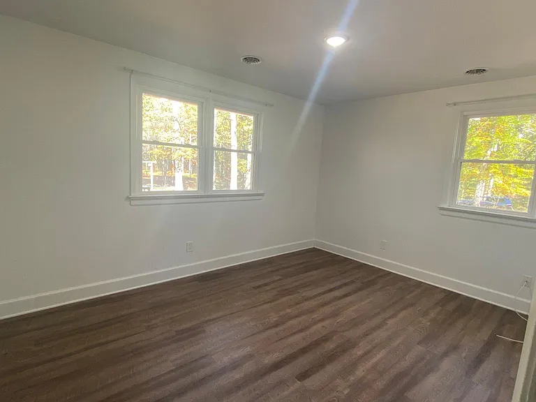 2511 Moseley Rd — Photo 19