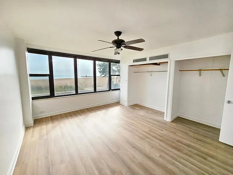 5801 N Sheridan Rd #1D — Photo 4