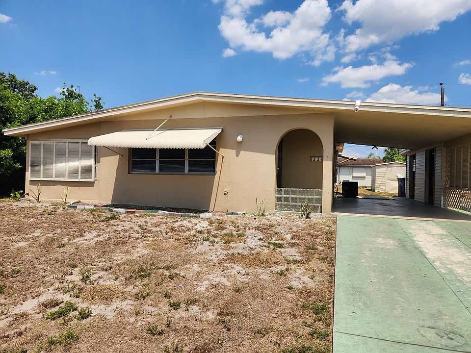 1st image of 324 Canyon Dr N