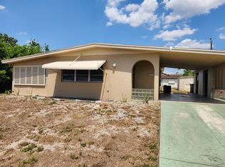 324 Canyon Dr N, Lehigh Acres, FL 33936