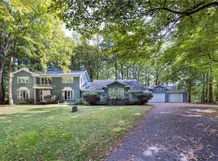 5204 Laurelwood Ct, Erie, PA