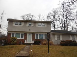 16 Jagged Rock Rd, Parsippany, NJ 07054